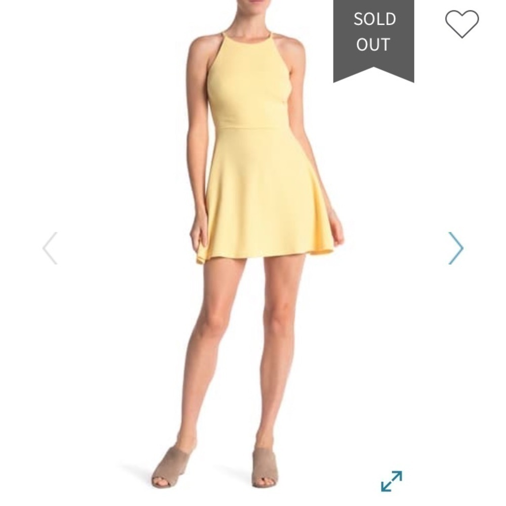 🌴 Love...Ady textured skater dress